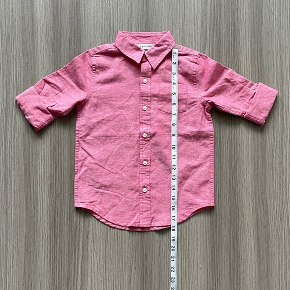 NWT Janie and Jack Boys Linen Button Up Roll-Cuff Shirt & Striped Socks Red 4 - Picture 7 of 12